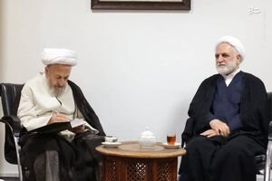 2 مرجعی که برای اقتصاد و زندگی مردم جهاد کردند/ ارز ترجیحی را حذف کنید؛ تکرار تجربیات تلخ ایرادی ندارد!