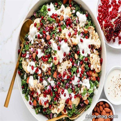 طرز تهیه سالاد انار و زیتون به چه شکلی است؟