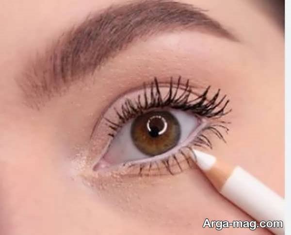 کاربرد مداد سفید در میکاپ