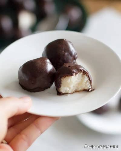 طرز تهیه شکلات نارگیلی خانگی؛ ترکیب فوق العاده ساده و خوشمزه