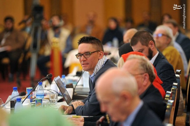 سندر هیکس: دولت ترامپ مصداق فروپاشی اخلاقی و معنوی در آمریکاست/ ظهور ممدانی نویدبخش تحول در ایالات متحده است/ ملتهای ایران و آمریکا میتوانند پیامآور آشتی باشند