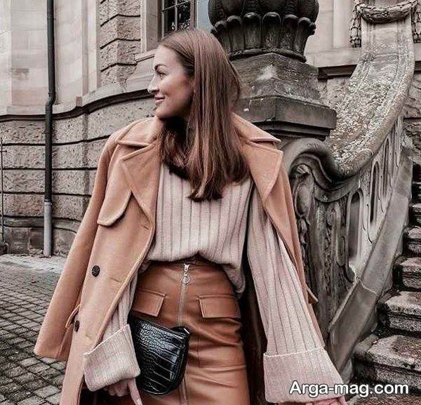 استایل خاص با پالتو و دامن