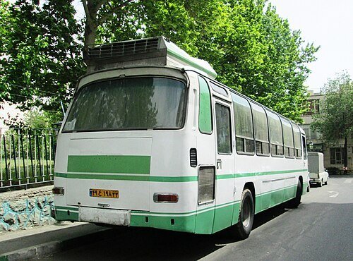 بنز O302؛ اتوبوسی که جادههای ایران را شکافت و نسلها را با خود برد بنز O302؛ اتوبوسی که جادههای ایران را شکافت و نسلها را با خود برد