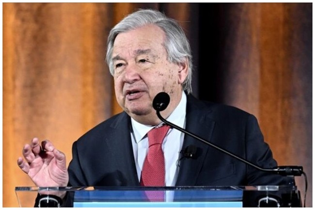 دبیرکل سازمان ملل به عراق رفت
