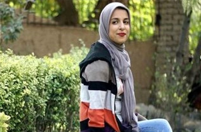 خانم زینب موسوی خودقربانی‌پنداری شما نوبر است/ استفاده از لفظ رکیک و جنسی برای خنداندن دیگران، لودگی است نه کمدی