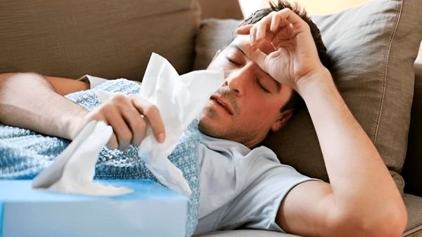 هشدار درباره آنفلوآنزای جدید؛ مردم باید واکسن بزنند/ ویروس جدید سیستم ایمنی بدن را دور می‌زند