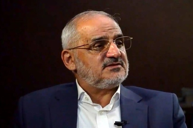 واکنش رئیس‌ دفتر پزشکیان به شایعه تغییر وزرا/ دولت قصد تغییر هیچ وزیری را ندارد+ فیلم