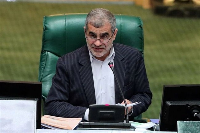 نیکزاد: قرارگاه خاتم‌الانبیاء نهادی راهبردی برای عبور از شرایط سخت و تحریم‌هاست