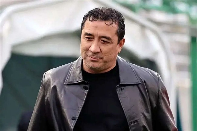 عذرخواهی خداداد عزیزی بابت اظهارات جنجالی اخیر؛ دنبال توجیه نیستم / در حال گفت‌وگویی آرام بودم، اما...