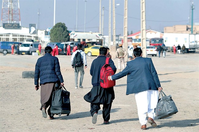 سامان‌دهی اتباع در ایستگاه پایانی؟