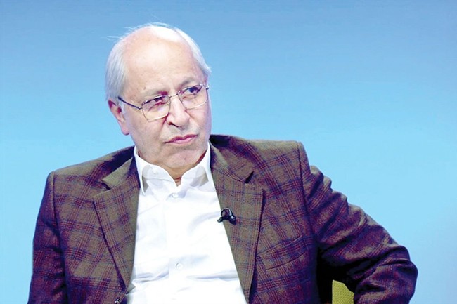 مسعود نیلی: تغییراتی که برای خروج از شرایط کنونی لازم است، در ظرفیت نظام تصمیم‌گیری ما نیست/ با دوره‌ای سخت مواجه خواهیم بود+ فیلم