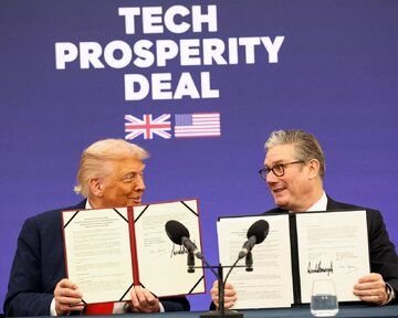 تشدید اختلاف تجاری میان واشنگتن- لندن/ آمریکا توافق 31 میلیارد پوندی با انگلیس را تعلیق کرد