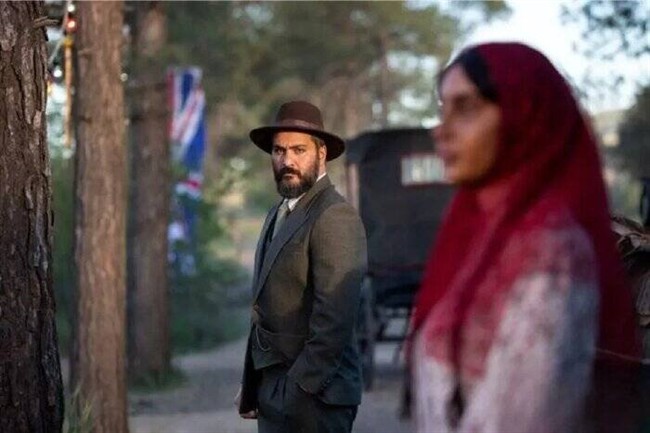 ساترا منفعل در برابر فیلیمو و فیلمنت/ «گنگ» فیلیمو همچنان قوانین را دور میزند! +عکس و فیلم