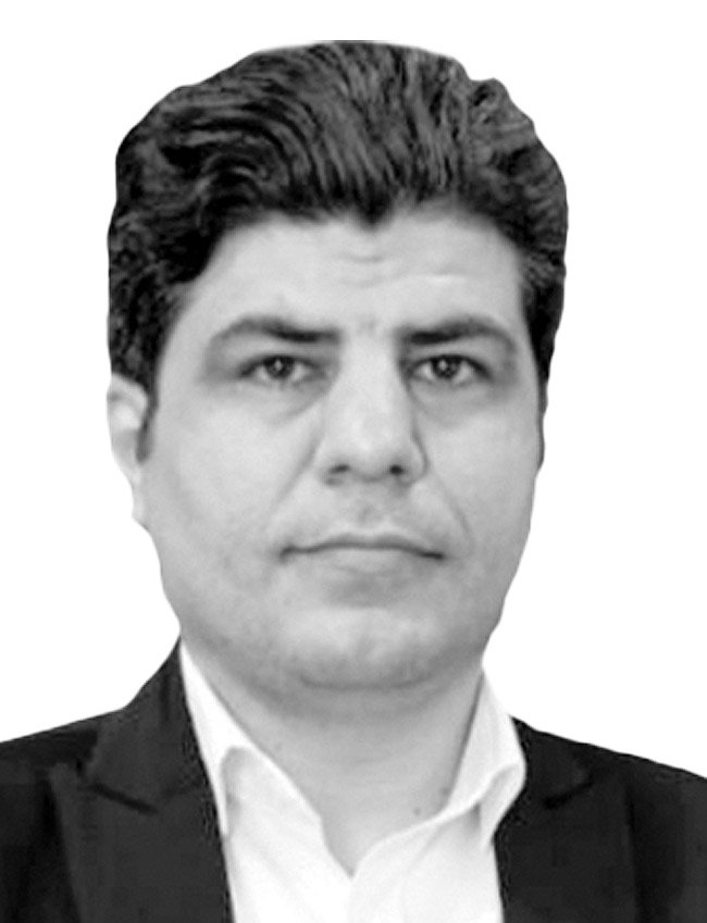 حسن حسین نیا