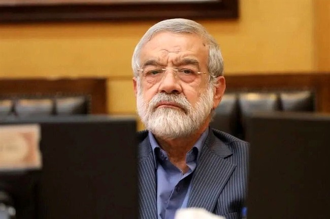 انتقاد صریح  نماینده تندرو  از قالیباف؛ رئیس مجلس در مجلس سلطنت می‌کند نه ریاست+فیلم