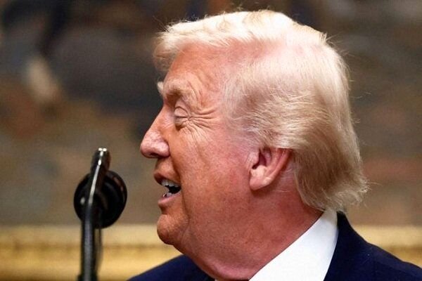 ترامپ 30 دیپلمات در کشورهای دیگر را برکنار می کند/ در آمریکا چه خبر است؟