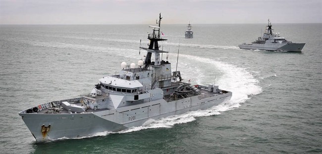 نیروی دریایی مستعمل سلطنتی انگلیس و فانتزی شکست دریایی چین و روسیه +عکس و فیلم