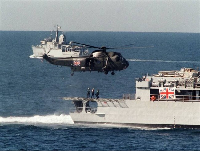 نیروی دریایی مستعمل سلطنتی انگلیس و فانتزی شکست دریایی چین و روسیه +عکس و فیلم