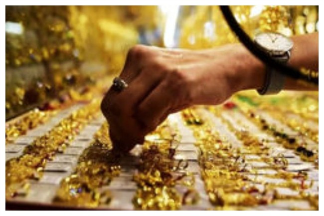 چرا همچنان حساب‌های بانکی بسیاری از اصناف طلا مسدود است؟
