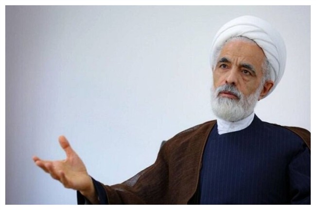 انصاری: امنیت کشور در معرض خطر است اما مرغ عده‌ای یک پا دارد