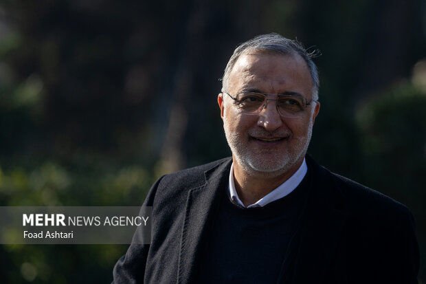 خبر مهم زاکانی درباره تبدیل 5 پادگان تهران به فضای سبز/ پایتخت ارزان می شود؟