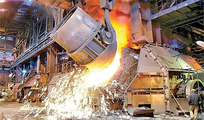 رشد 6.6 درصدی تحویل برق به صنایع در پاییز