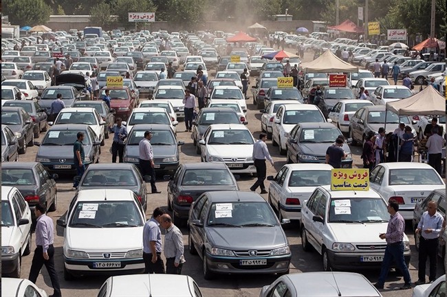 چرا قیمت آگهی&zwnj; خودروهای کارکرده با قیمت نهایی معامله در بازار متفاوت است؟