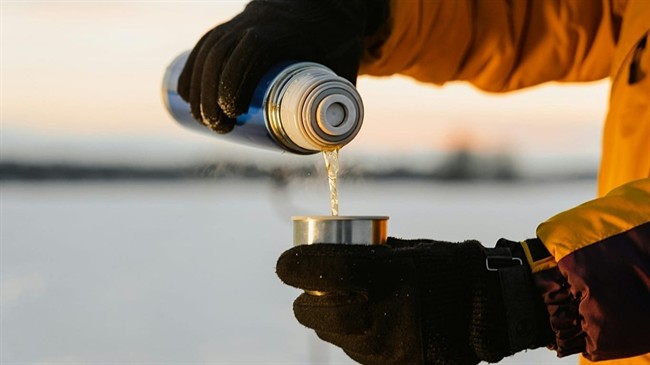 در زمستان خطر کم آبی بدن بیشتر از آن چیزی است که فکر می‌کنید