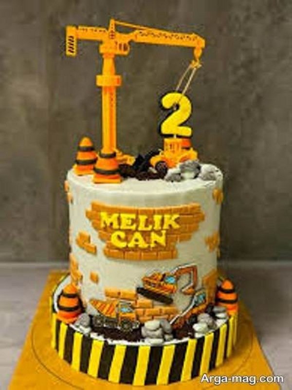 ایده لاکچری تزیینات کیک تولد دو سالگی 