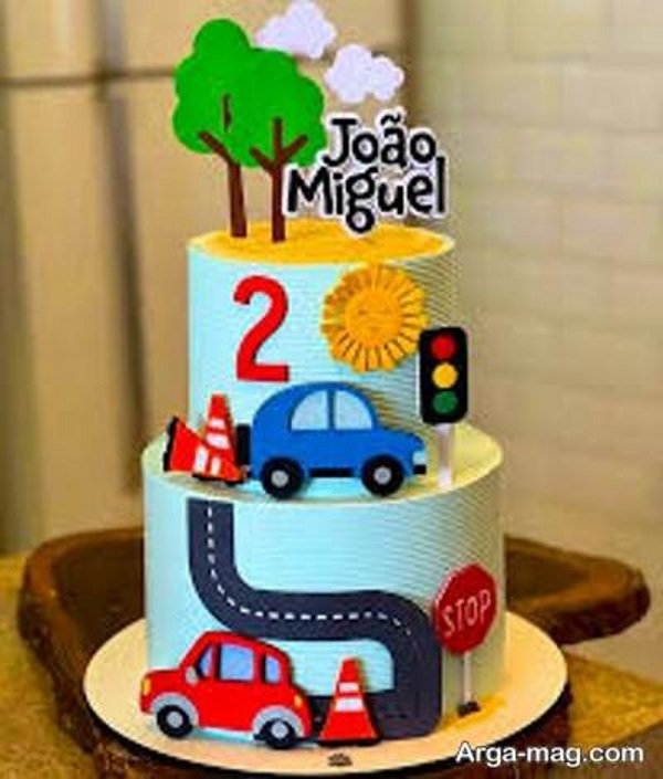 ایده تزیینات لاکچری کیک تولد دو سالگی 