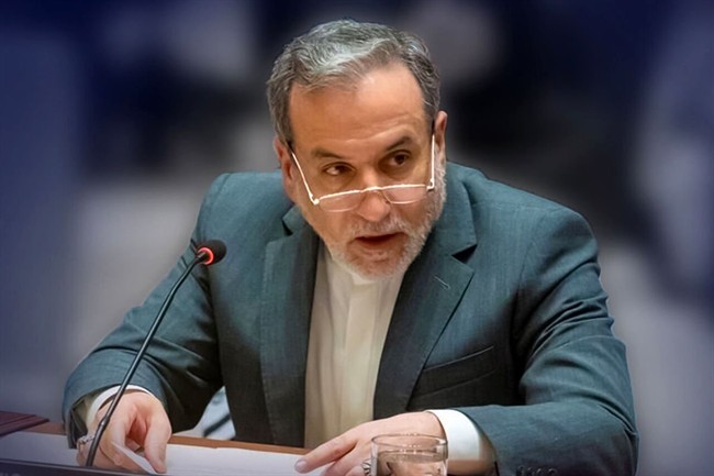 عراقچی: ایران هرگز به دنبال سلاح هسته‌ای نبوده و نخواهد بود/ از حق خود برای استفاده صلح‌آمیز از انرژی هسته‌ای عقب‌نشینی نخواهیم کرد/ آمریکا به دنبال مذاکره نیست بلکه به دنبال دیکته کردن است