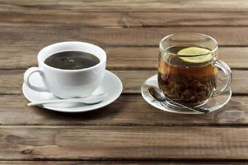 برای سلامت استخوان ها، چای بنوشیم یا قهوه؟