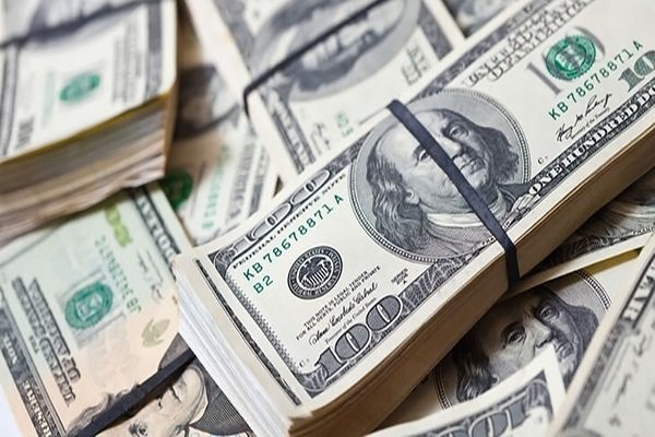 لیست سیاه ارز خواران لو رفت/ غارت ارزی به سبک غول های پتروشیمی و فولاد