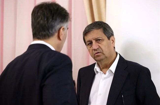 تحولات ارزی به خیابان میرداماد رسید/ فرزین رفت، همتی آمد