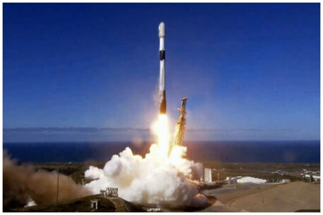 رسانه‌های جهان به پرتاب 3 ماهواره ایرانی چه واکنشی نشان دادند؟