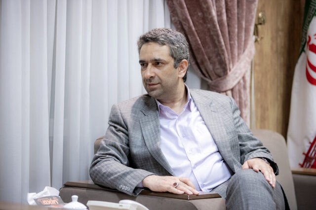 معاون پزشکیان: تصمیمات مهم و کارگشایی برای بهبود نظام عرضه گرفته شد/ سخت‌ترین مشکلات آسان خواهد شد