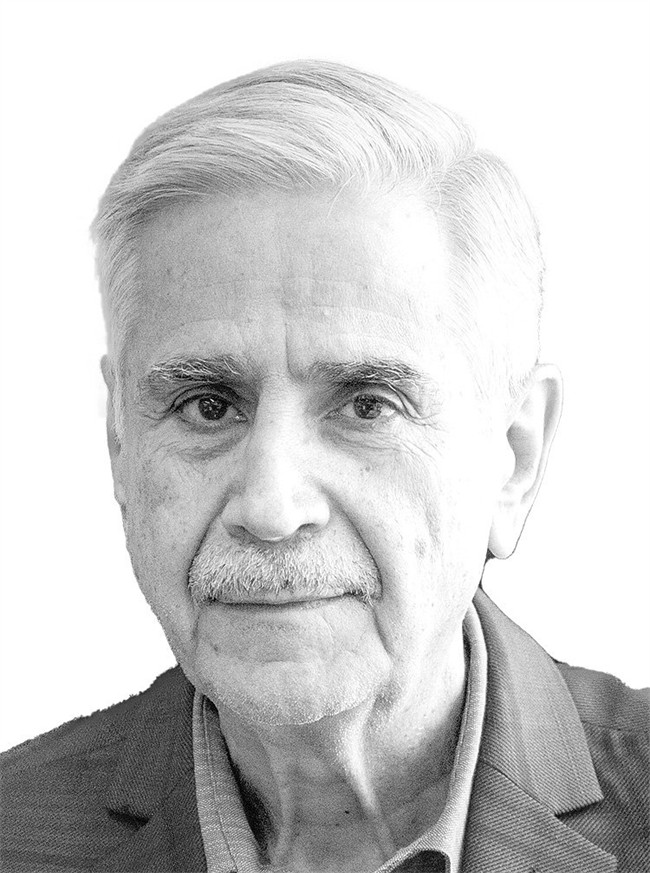 احمد دوست حسینی