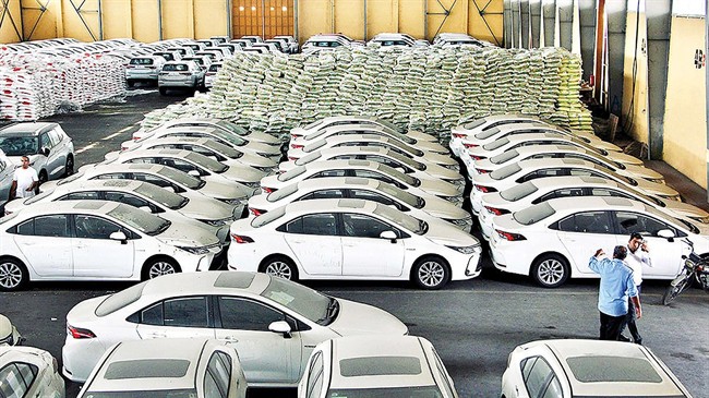 عبور دولت از ارز واردات خودرو
