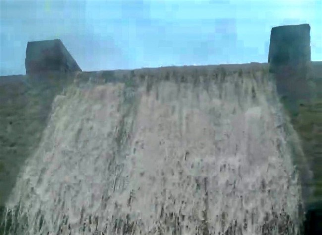 این سد هم سرریز شد/تصاویر را ببینید