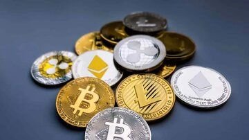 این رمزارز سودآورترین بازیگر بازار ارز دیجیتال در 2025 شد