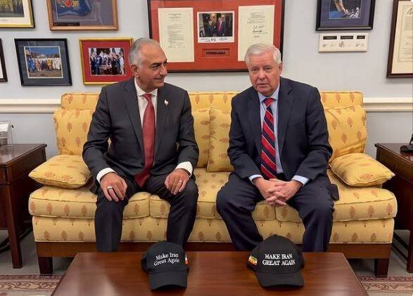 فروشنده «جنگ» در لابیهای واشنگتن/ با افراطیترین مدافع «تهاجم به ایران» در آمریکا آشنا شوید +عکس و فیلم