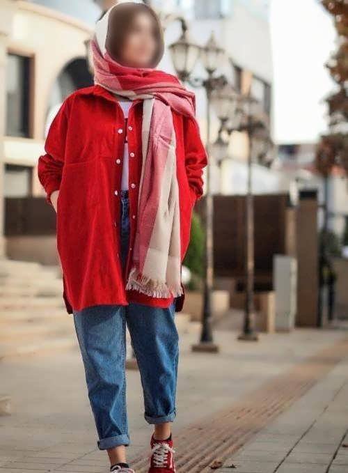 استایل خیابانی ایرانی با مانتوی قرمز 