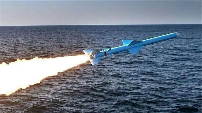 پایان دوران طلایی ناوهای هواپیمابر؛ چالش هژمونی ایالات متحده در برابر تاکتیکهای نامتقارن/ آیا غرق شدن یک ناو هواپیمابر آمریکا، شکست استراتژیک واشنگتن را رقم خواهد زد؟ +عکس و فیلم