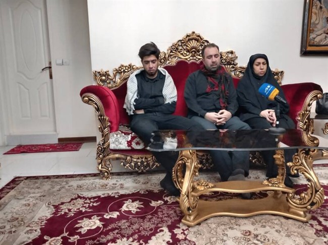 روایت بسیجی 16 ساله که از پشت هدف تیر قرار گرفت +عکس