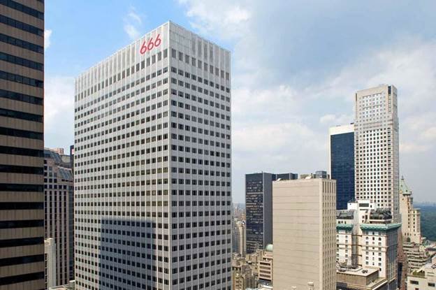 نگاهی به ماهیت مرموز «جرد کوشنر» و نقش او در ساختار دولت ترامپ/ چگونه داماد صهیونیست ترامپ، دست پنهان سیاستهای آمریکا شد؟ +تصاویر