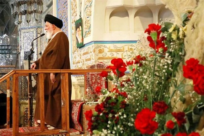 علم‌الهدی: زمانی توان ساخت سیم خاردار نداشتیم/ موشک‌هایی ساختیم که آمریکا آن را خطر می‌داند