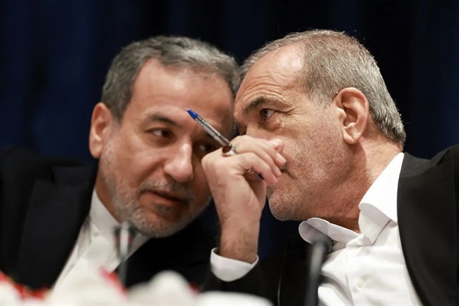 توئیت معاون دفتر پزشکیان پس از مذاکرات تهران و واشنگتن در مسقط