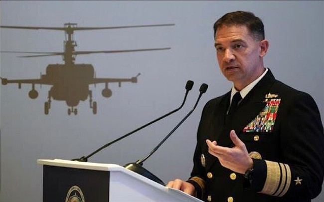 مشارکت فرمانده سنتکام در گفت‌وگوهای مسقط به چه معناست؟