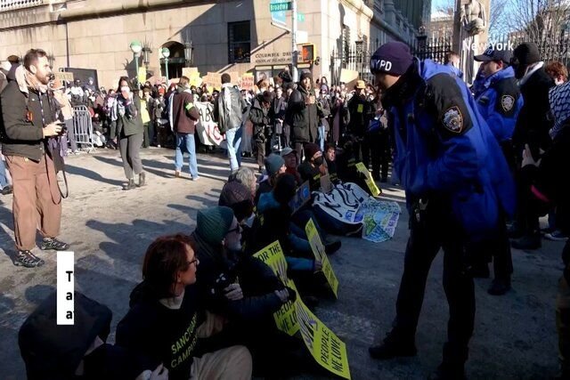 بازداشت 12 استاد و دانشجو در اعتراض به سیاست‌های ترامپ