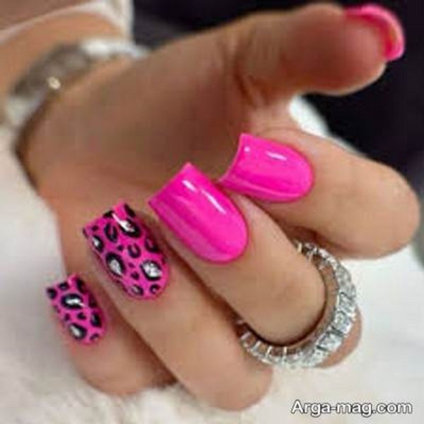 طراحی ناخن پلنگی شیک